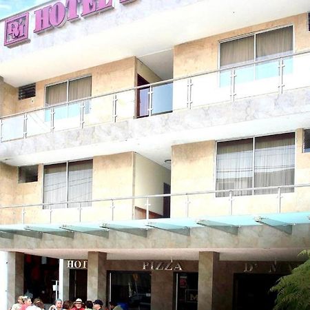 Hotel D'Mario Lago Agrio Exterior photo